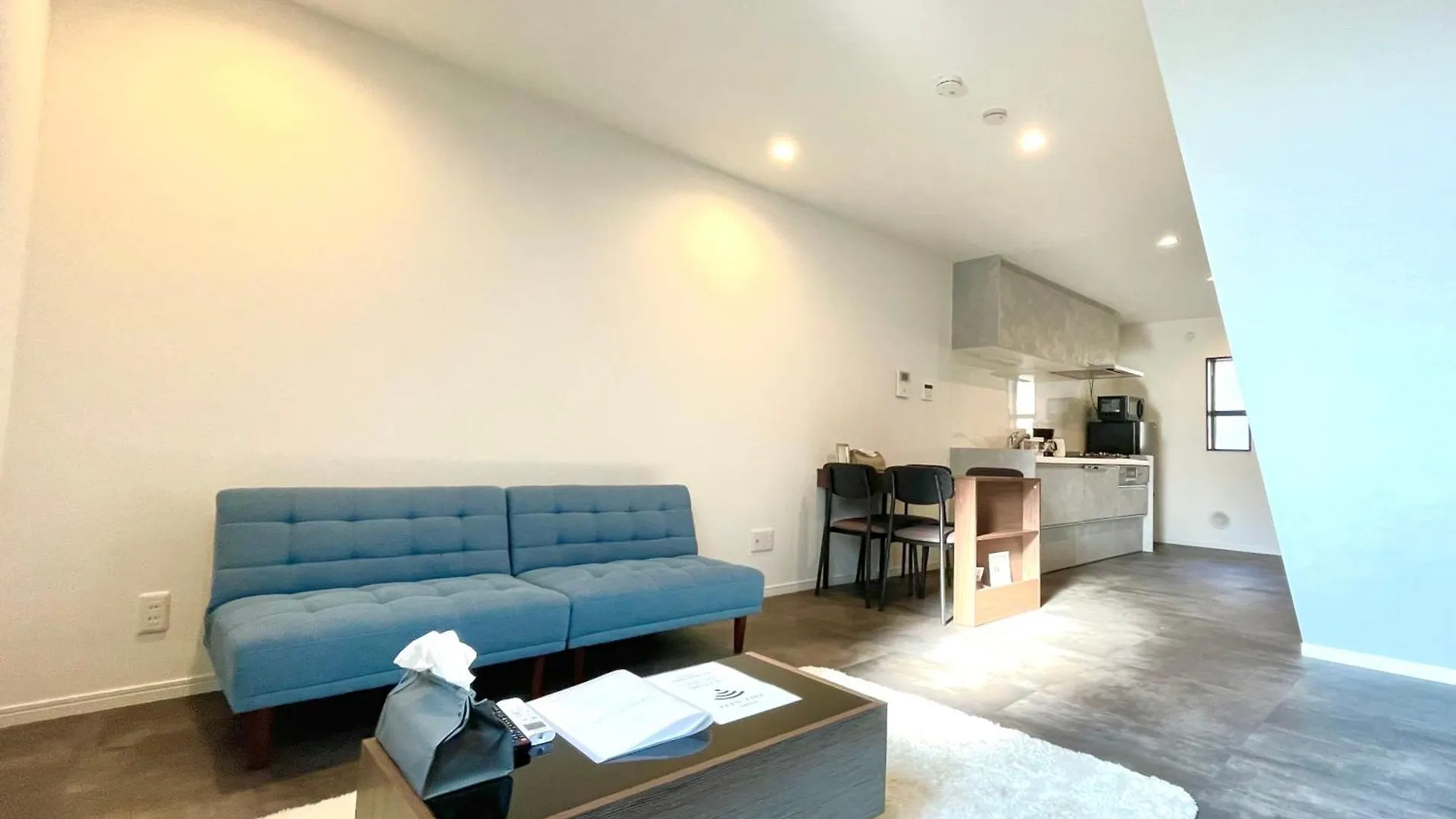 Apartment New 三軒茶屋ハウス 誰もが憧れる住宅街 東京各地へのアクセス良好 2023年フルリノベで快適空間を演出 Tokyo Japan